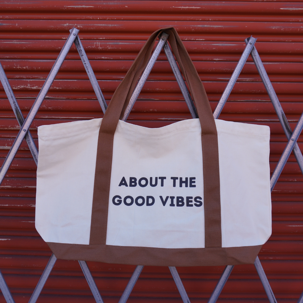 ABOUT THE GOOD VIBES XL TOTE